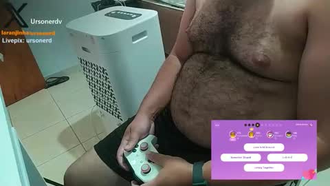 urso_nerd online show from February 8, 4:10 pm