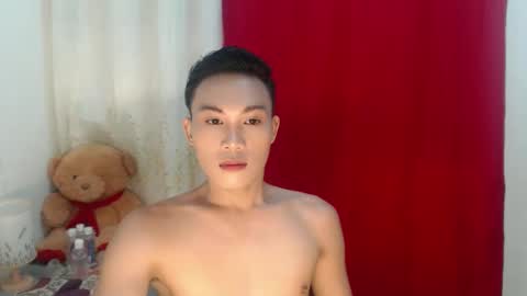 Snapshot of ursweetfucker_kimeya69 chatting on September 29, 12:10 pm ursweetfucker_kimeya69 online show from September 29, 12:10 pm
