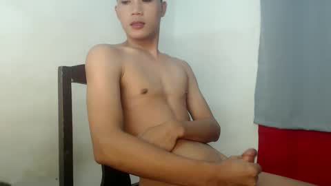 Snapshot of ursweetfucker_kimeya69 chatting on October 1, 3:40 pm ursweetfucker_kimeya69 online show from October 1, 3:40 pm
