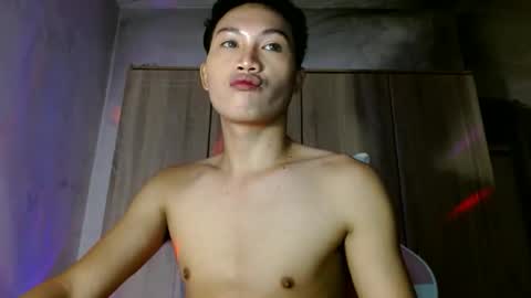 ursweetfucker_kimeya69 online show from October 28, 7:16 pm