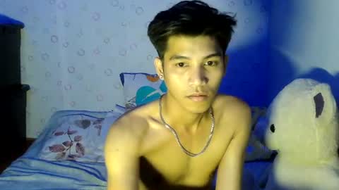 ursweetie_boy online show from July 6, 2:14 pm