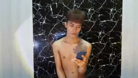 Snapshot of urtwink_jm chatting on May 20, 6:08 am mark online show from May 20, 6:08 am