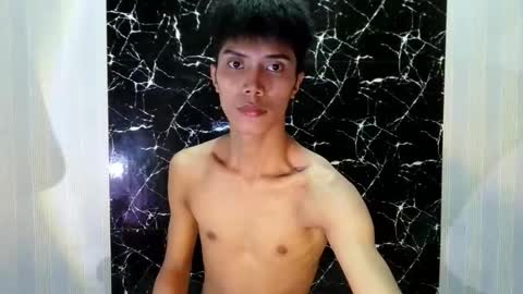 Snapshot of urtwink_jm chatting on June 2, 8:38 am mark online show from June 2, 8:38 am