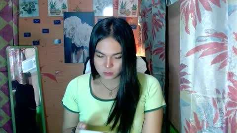 YOURGIRLCAMILLA online show from February 23, 12:46 pm
