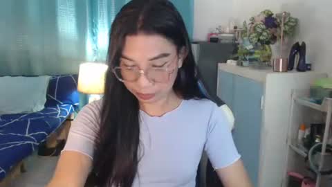 Snapshot of urwetasianprincessxx chatting on September 9, 11:32 am Ashley Kate Mateo Gray online show from September 9, 11:32 am