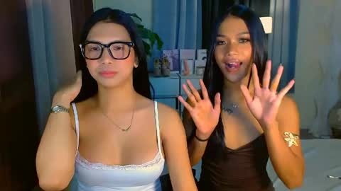 urwildest_margaret online show from April 19, 4:06 pm