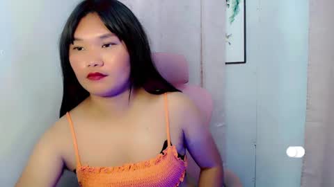 melody online show from December 8, 7:43 pm