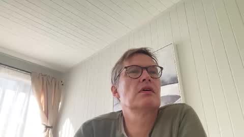 P online show from January 2, 9:50 pm