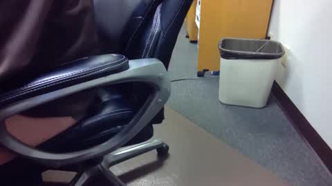 useemie online show from February 17, 12:18 am