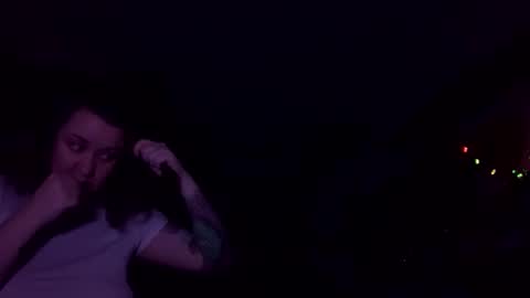 usefulhole online show from November 11, 7:58 pm