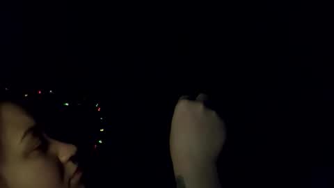 usefulhole online show from December 16, 12:15 am