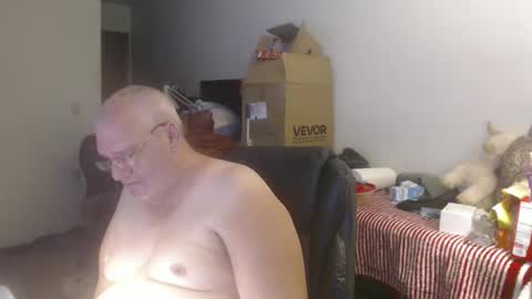 Snapshot of usgoober chatting on September 26, 2:37 am Eric online show from September 26, 2:37 am