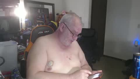 Eric online show from April 9, 11:48 am