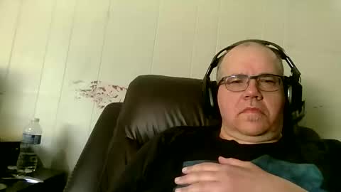 usstarr1 online show from March 30, 3:46 pm