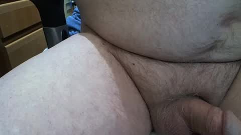 Snapshot of utahsmallcock chatting on February 8, 9:15 pm Utahsmallcock online show from February 8, 9:15 pm