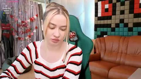 Leila online show from February 22, 7:51 am