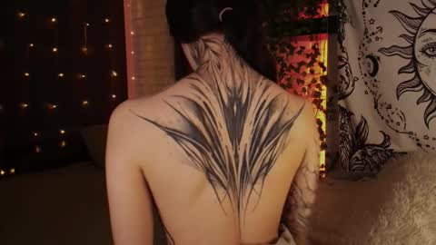 Eva online show from December 12, 9:30 am