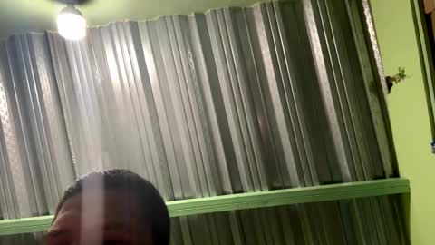 Snapshot of uzaki_007 chatting on December 5, 8:33 am uzaki_007 online show from December 5, 8:33 am
