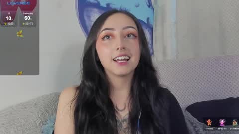 v1cky_ online show from December 17, 9:38 pm