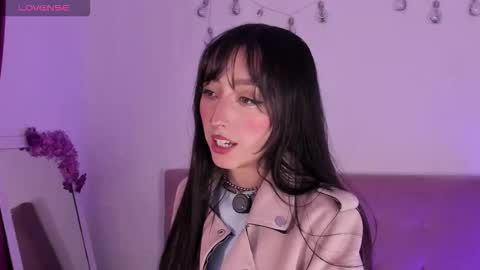 v1cky_ online show from February 8, 11:30 pm