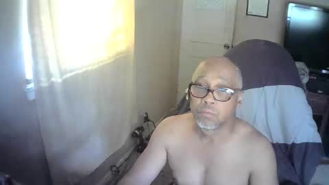 V online show from May 27, 6:16 pm