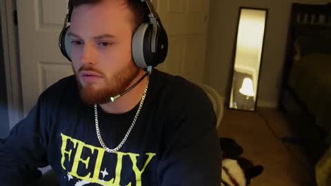 Snapshot of v_for_veng chatting on September 22, 5:09 am v_for_veng online show from September 22, 5:09 am