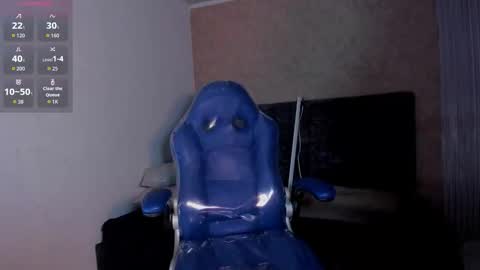        online show from November 21, 9:24 pm