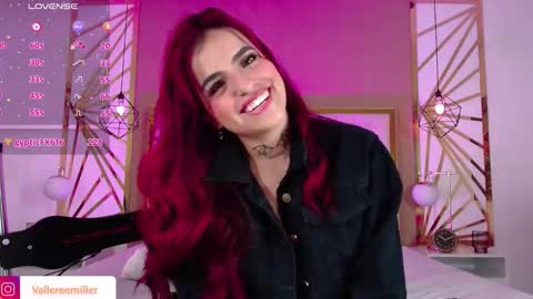 Snapshot of vaaleriee_miller_ chatting on October 29, 5:04 pm valeriee miller online show from October 29, 5:04 pm