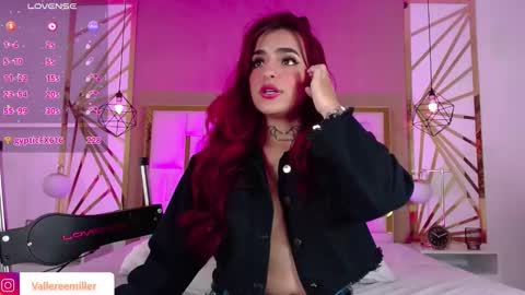 Snapshot of vaaleriee_miller_ chatting on October 30, 5:46 pm valeriee miller online show from October 30, 5:46 pm