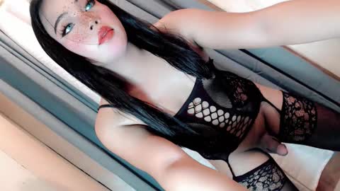 Snapshot of vae_sha chatting on November 7, 8:58 am JESS - DONT FORGET TO FOLLOW ME AND GIVE ME THUMBS UP online show from November 7, 8:58 am