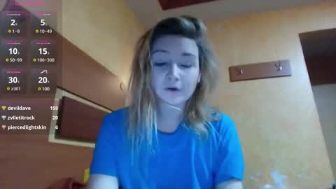 Snapshot of vagimosa chatting on February 20, 3:23 am vagimosa online show from February 20, 3:23 am