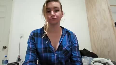 Snapshot of vagimosa chatting on October 12, 7:51 am vagimosa online show from October 12, 7:51 am