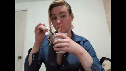 Snapshot of vagimosa chatting on October 13, 7:41 am vagimosa online show from October 13, 7:41 am