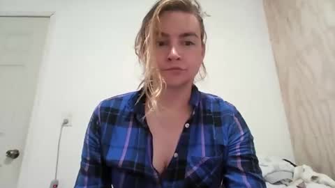 Snapshot of vagimosa chatting on October 25, 10:34 am vagimosa online show from October 25, 10:34 am