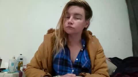 Snapshot of vagimosa chatting on November 18, 10:31 am vagimosa online show from November 18, 10:31 am