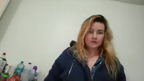 Snapshot of vagimosa chatting on December 23, 3:26 am vagimosa online show from December 23, 3:26 am