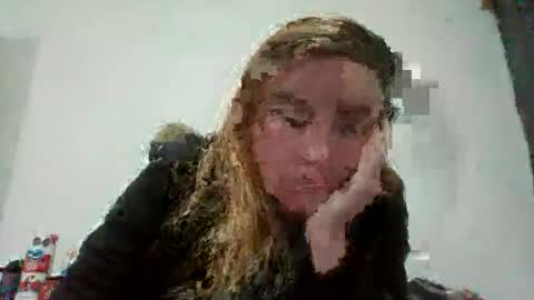 Snapshot of vagimosa chatting on February 3, 2:53 am vagimosa online show from February 3, 2:53 am