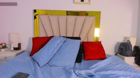 Snapshot of vahiolet_fuentes chatting on November 12, 3:07 am vahioleth online show from November 12, 3:07 am