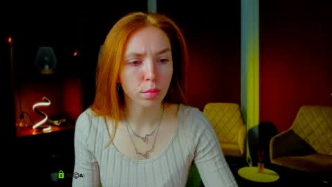 vaiolet_lovely online show from April 20, 4:48 am