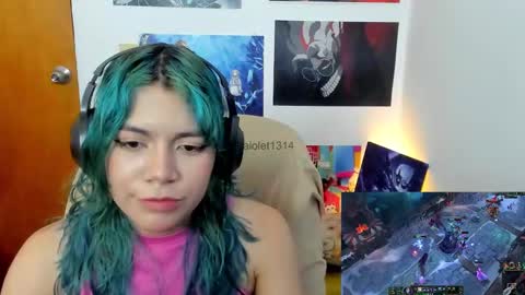 Vaiolet1314 online show from November 14, 4:33 am