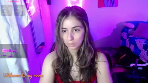 Snapshot of val_angelll chatting on July 24, 3:15 am valentina online show from July 24, 3:15 am