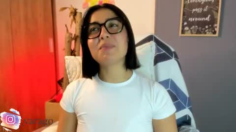 val_varago online show from August 10, 3:32 am