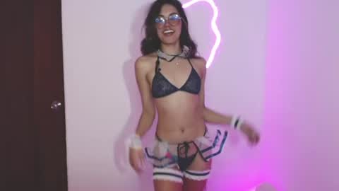 Hi I am Valcooky online show from June 16, 2:58 am