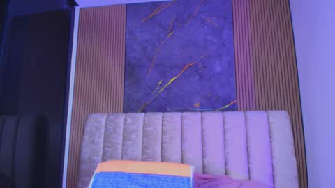 Valentina online show from December 4, 7:33 pm