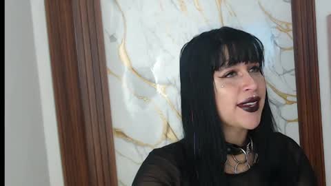 valen_ross7 online show from April 2, 2:37 pm