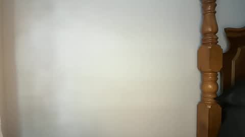 Valencia Ember online show from January 11, 7:19 pm