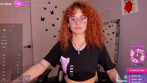 Snapshot of valent_27 chatting on July 7, 6:47 am Valentina online show from July 7, 6:47 am
