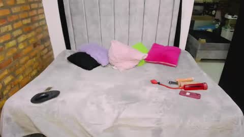 Snapshot of valenthottie chatting on November 2, 11:07 pm Valentina online show from November 2, 11:07 pm