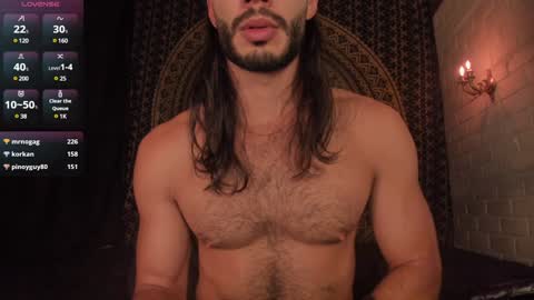 valentin_hoffman online show from January 25, 2:14 pm