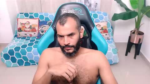 Valentine online show from December 20, 12:16 pm